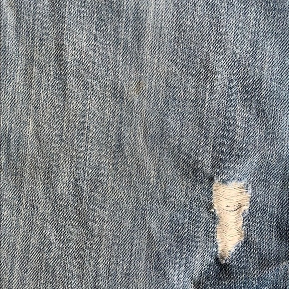 GAP Limited Edition Distressed Cropped Jeans - Picture 4 of 8